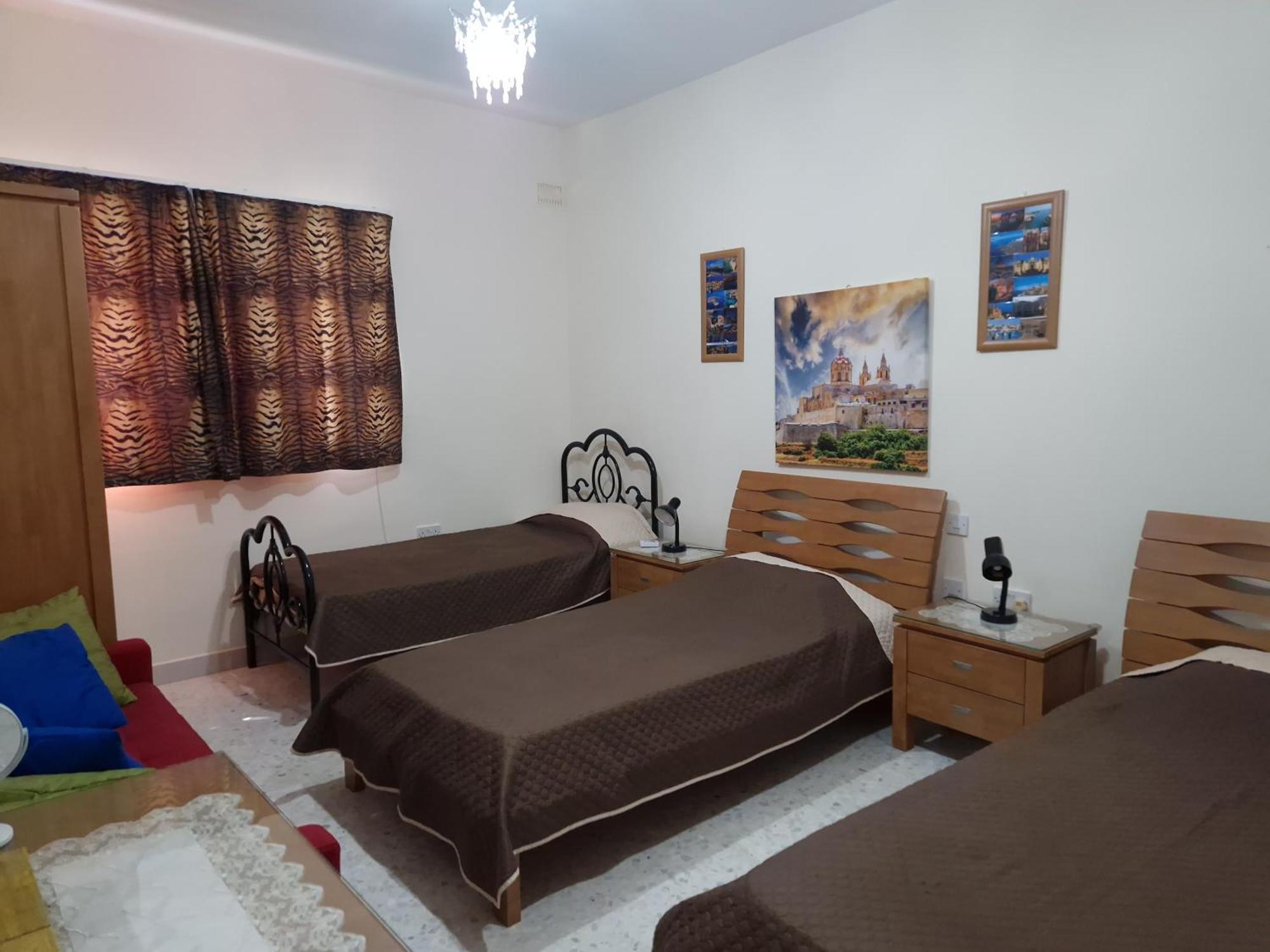 Saracini'S Homestay Attard Екстер'єр фото