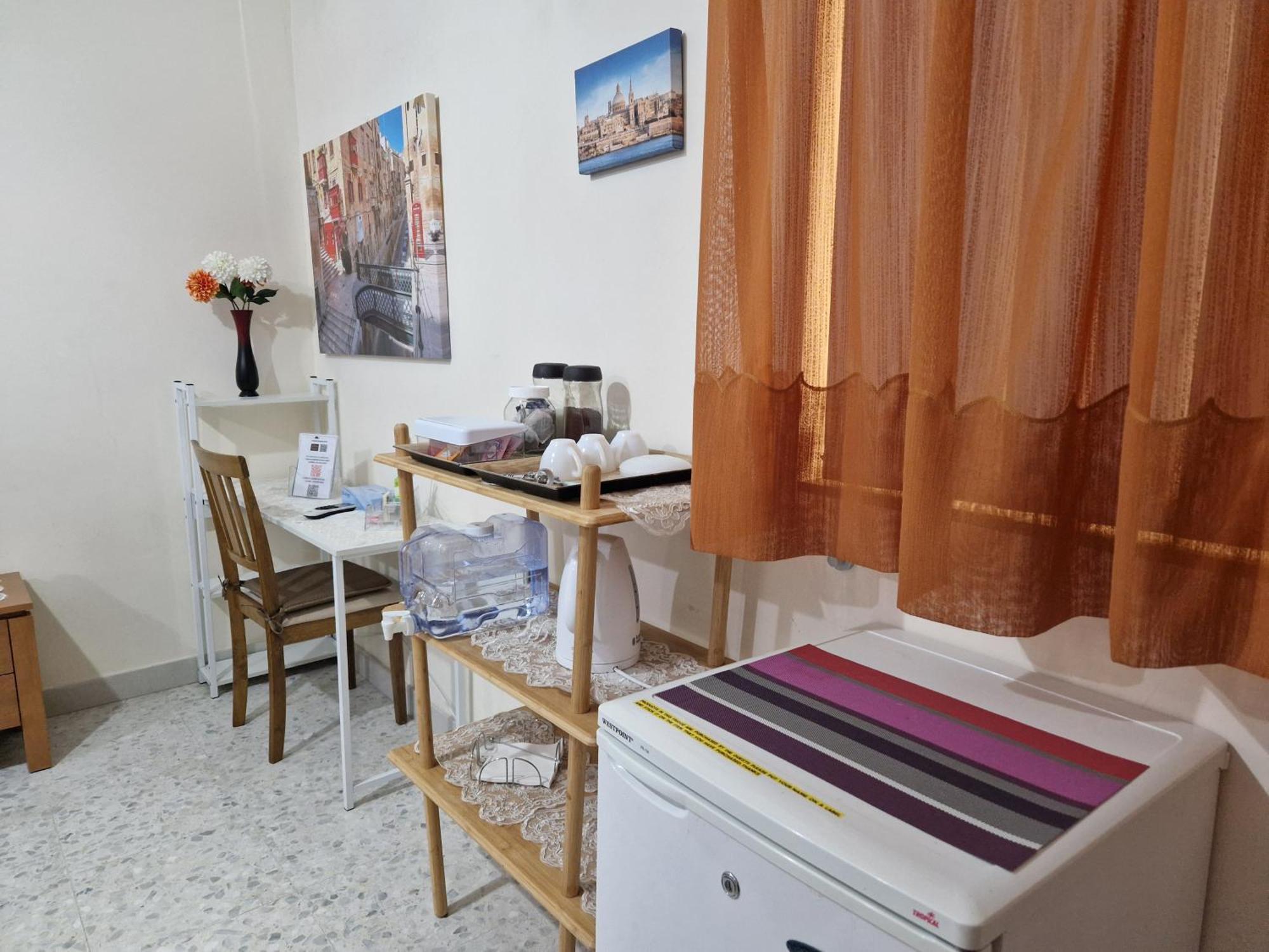 Saracini'S Homestay Attard Екстер'єр фото