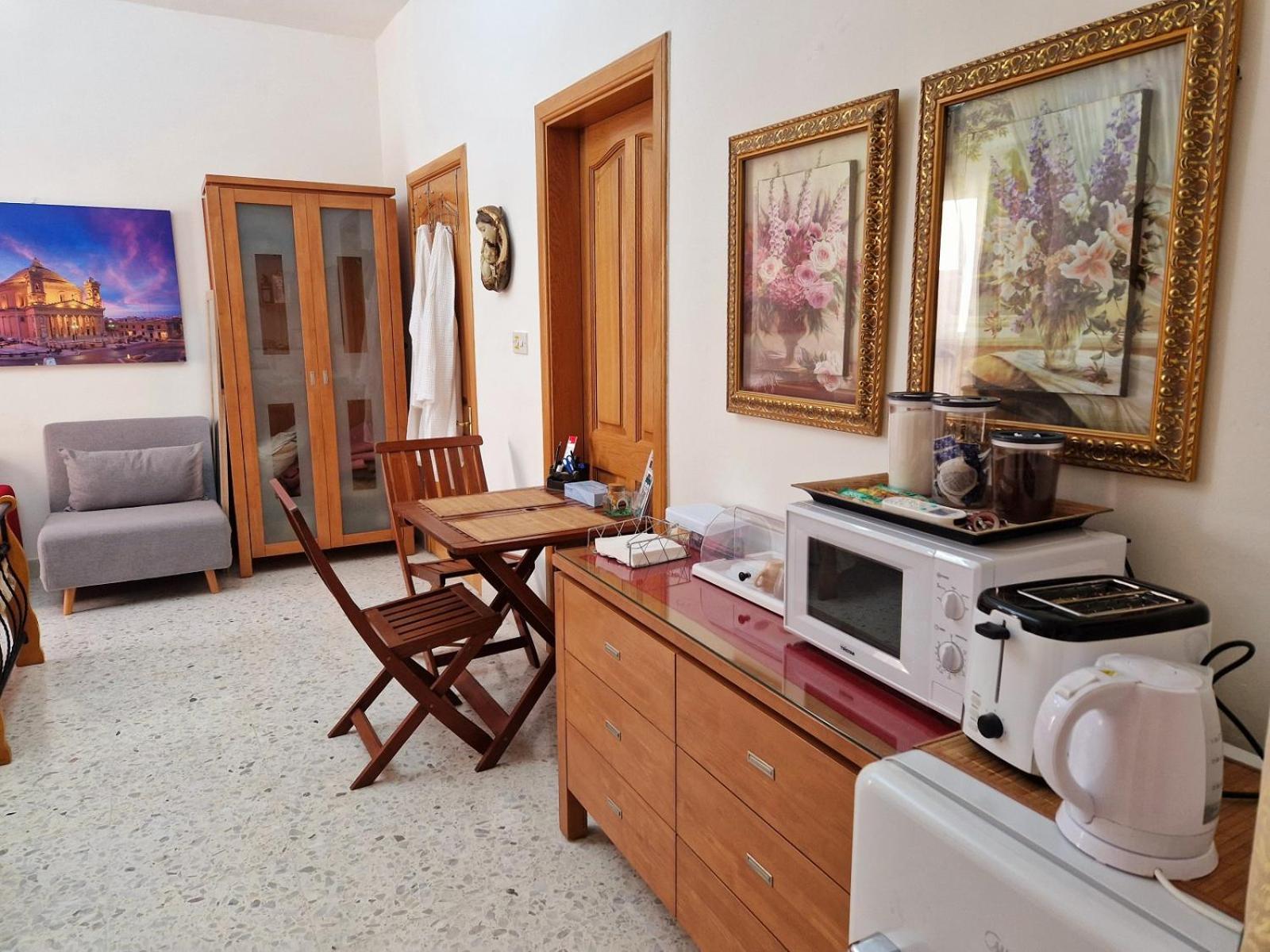 Saracini'S Homestay Attard Екстер'єр фото